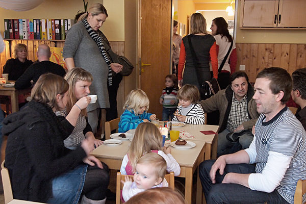 Begegnung im Familienzentrum Rösrath